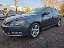 Grau Gebraucht 2012 VW Passat Comfortline Kombi | 3.500 €