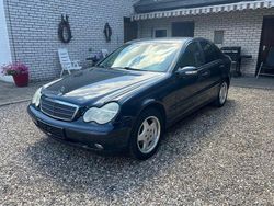 Gebraucht 2002 Mercedes C180 Limousine | 2.250 € (Fairer Preis)