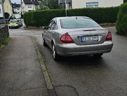 Silber Gebraucht 2006 Mercedes E220 Limousine | 5.000 € (Fairer Preis)