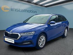 Blau Gebraucht 2022 Skoda Octavia Kombi | 23.349 € (Guter Preis)