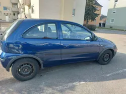 Blau Gebraucht 2003 Opel Corsa Limousine | 1.800 € (Etwas zu teuer)
