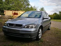 Silber Gebraucht 2004 Opel Astra Limousine | 1.550 € (Fairer Preis)