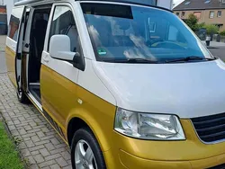 Gold Gebraucht 2010 VW T5 California Van | 35.100 €
