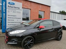 Pantherschwarz Gebraucht 2016 Ford Fiesta Sport Kleinwagen | 11.490 € (Teuer)