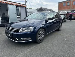 Blau Gebraucht 2014 VW Passat Business Kombi | 8.300 € (Guter Preis)