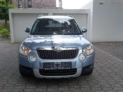 Blau Gebraucht 2013 Skoda Yeti Active SUV | 7.750 € (Etwas zu teuer)