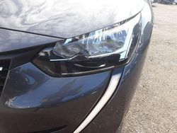 Grau metallic Gebraucht 2023 Peugeot 208 Active Kleinwagen | 16.620 € (Fairer Preis)