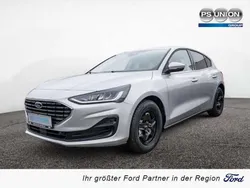 Moondust silver Neu 2025 Ford Focus Titanium Limousine | 23.990 € (Superpreis)