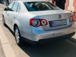 Silber Gebraucht 2006 VW Jetta Comfortline Limousine | 5.500 € (Fairer Preis)