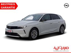 Weiß Gebraucht 2024 Opel Astra Elegance Limousine | 20.950 € (Guter Preis)