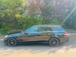 Schwarz Gebraucht 2012 Mercedes E350 AMG Kombi | 12.900 € (Fairer Preis)