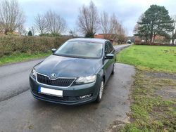 Grau Gebraucht 2019 Skoda Rapid Limousine | 8.100 € (Fairer Preis)