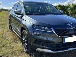 Grau Gebraucht 2020 Skoda Karoq SUV | 17.500 € (Guter Preis)