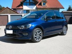 Blau Gebraucht 2017 VW Golf Sportsvan Sound Van / Kleinbus | 13.000 € (Guter Preis)