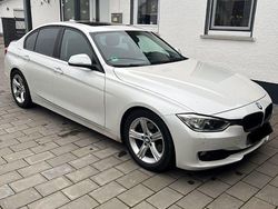 Weiß Gebraucht 2013 BMW 320 Limousine | 11.299 € (Fairer Preis)