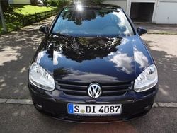 Schwarz metallic Gebraucht 2006 VW Golf V Goal Limousine | 8.000 €