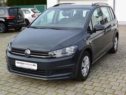 Grau Gebraucht 2020 VW Touran Van / Kleinbus | 21.500 € (Superpreis)