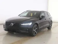 Onyx black / metallic (metallic) Gebraucht 2024 Volvo V60 Ultra Kombi | 42.890 € (Etwas zu teuer)