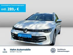 Pure white Gebraucht 2024 VW Golf VIII Life Kombi | 24.430 € (Fairer Preis)