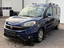 Blau Gebraucht 2017 Fiat Doblò Van / Kleinbus | 8.990 € (Fairer Preis)
