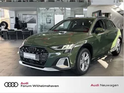 Grün Neu 2025 Audi A3 Sport Limousine | 45.140 €