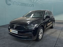 Schwarz Gebraucht 2024 VW Tiguan Move SUV | 30.004 € (Guter Preis)