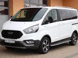 Frostweiß Gebraucht 2024 Ford Tourneo Custom Active Van / Kleinbus | 43.990 € (Guter Preis)