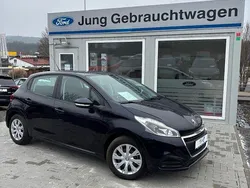 Blau Gebraucht 2018 Peugeot 208 Active Kleinwagen | 9.990 € (Fairer Preis)