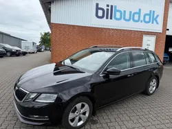 Schwarz Gebraucht 2019 Skoda Octavia Style Kombi | 9.999 € (Guter Preis)