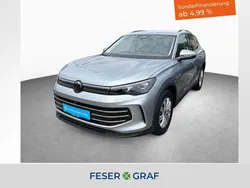 Oyster silver metallic Gebraucht 2024 VW Tiguan Elegance SUV | 36.490 € (Guter Preis)