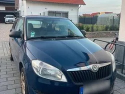 Blau Gebraucht 2011 Skoda Fabia Active Kombi | 3.000 € (Fairer Preis)