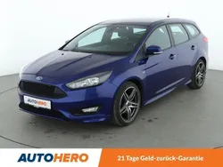 Blau Gebraucht 2018 Ford Focus ST-Line Kombi | 12.280 € (Guter Preis)
