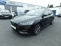 Schwarz Gebraucht 2022 Ford Focus ST-Line Kombi | 23.790 € (Fairer Preis)