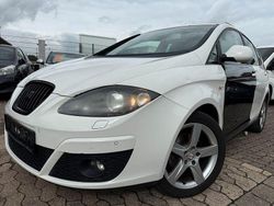 Weiß Gebraucht 2011 Seat Altea Van / Kleinbus | 1.790 € (Guter Preis)