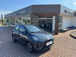 Aurora grey Gebraucht 2024 Hyundai i10 Trend Kleinwagen | 15.990 € (Fairer Preis)