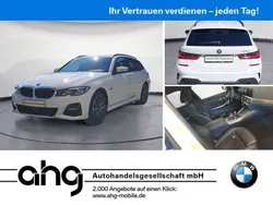 Weiß Gebraucht 2022 BMW 320e M Sport Kombi | 26.820 € (Superpreis)