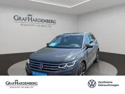 Grau Gebraucht 2022 VW Tiguan R-line SUV | 38.444 € (Fairer Preis)