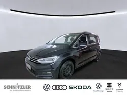 Schwarz Gebraucht 2020 VW Touran Highline Van / Kleinbus | 27.950 € (Fairer Preis)