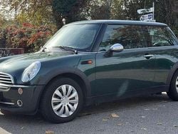 British racing green metallic Gebraucht 2006 Mini ONE Kleinwagen | 3.100 € (Fairer Preis)