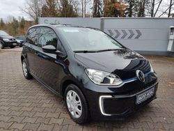 Schwarz Gebraucht 2022 VW e-up! Style Kleinwagen | 16.200 € (Fairer Preis)