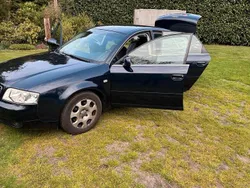 Blau Gebraucht 2005 Audi A6 Limousine | 3.333 € (Guter Preis)