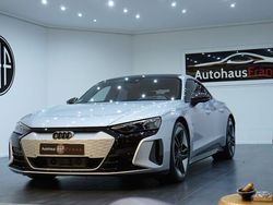 Silber Gebraucht 2022 Audi RS e-tron GT Sport Limousine | 116.997 €