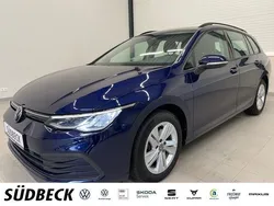 Blau Gebraucht 2021 VW Golf VIII Sound Kombi | 17.880 € (Superpreis)