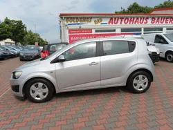 Grau Gebraucht 2012 Chevrolet Aveo LT Kleinwagen | 4.900 € (Fairer Preis)