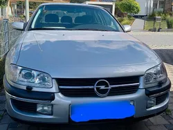 Silber Gebraucht 1999 Opel Omega Limousine | 4.500 € (Teuer)