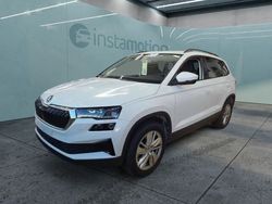 Weiß Gebraucht 2024 Skoda Karoq Selection SUV | 36.878 € (Fairer Preis)