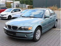 Grün Gebraucht 2004 BMW 316 Limousine | 2.890 €