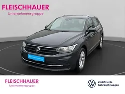 Grau Gebraucht 2024 VW Tiguan Move SUV | 29.490 € (Guter Preis)