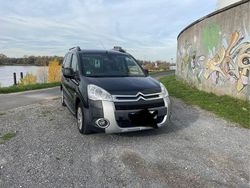 Schwarz Gebraucht 2011 Citroën Berlingo XTR Van / Kleinbus | 7.500 € (Teuer)