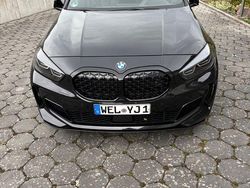 Schwarz Gebraucht 2023 BMW 135 Performance Kleinwagen | 36.900 € (Etwas zu teuer)